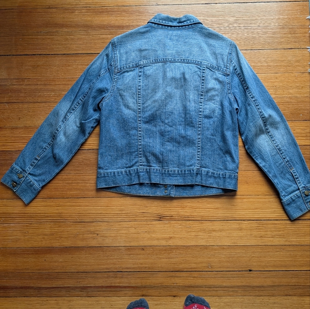 Classic Blue Denim Jacket - Picture 7 of 7